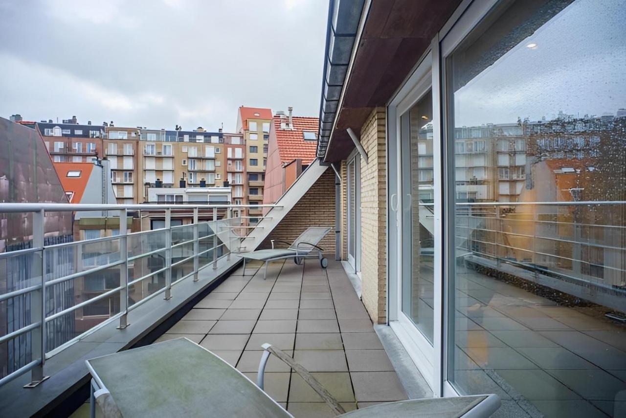Big And Comfortable Triplex In Knokke Zewnętrze zdjęcie
